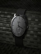 Skylona Minimalist Mesh Watch (Black)